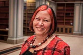 Professor Lesley Yellowlees