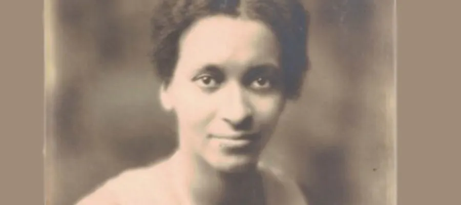 Agnes Yewande Savage