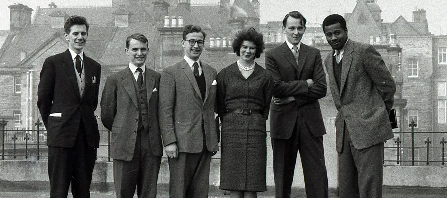 Group of students from the MBChB Class of 1963