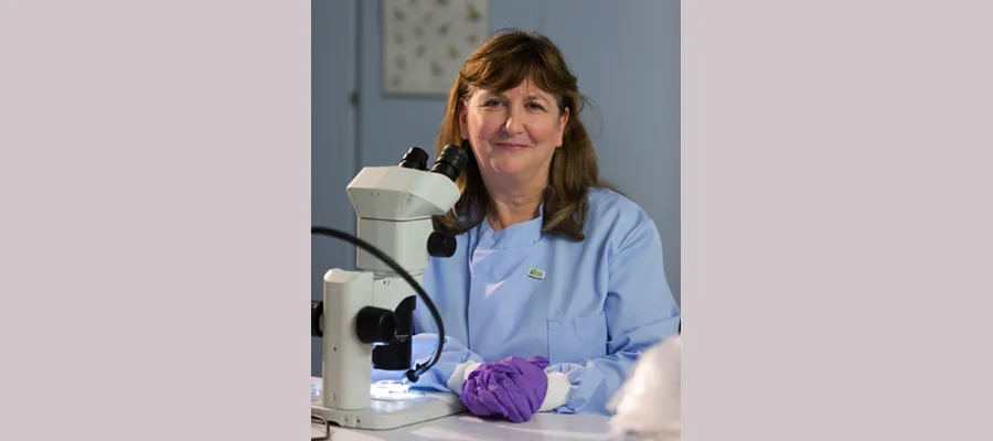Lorna Dawson at the microscope
