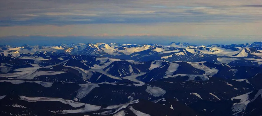 Svalbard Peaks