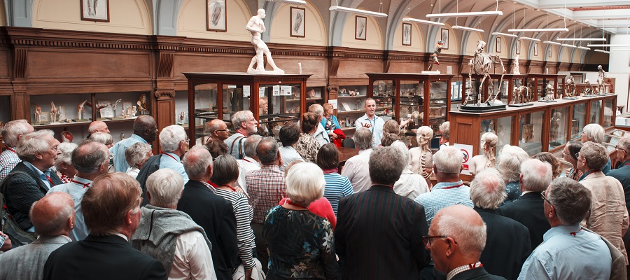 Class of 1966 visit the Anatomical Museum